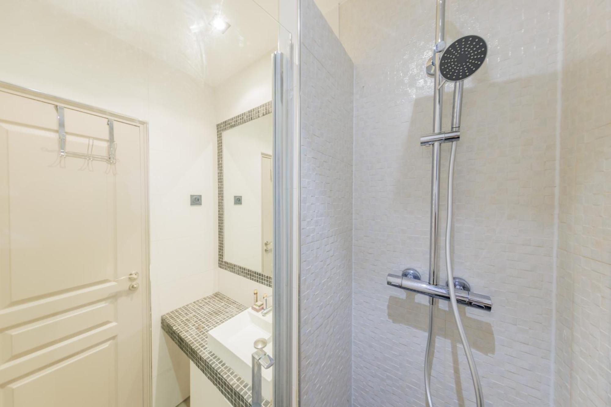Cmg Residence Saint Lazare Párizs Kültér fotó